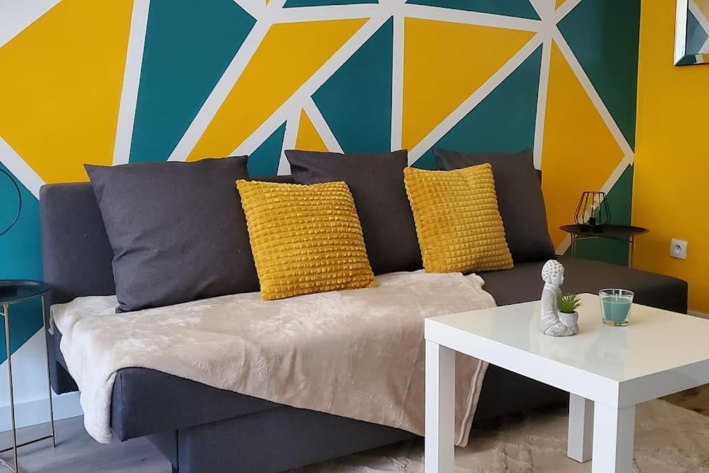 Triangle D'Or - Calme Et Cosy, Appartement 1 Chambre Сен-Кантен Экстерьер фото